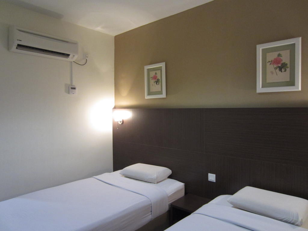 Radiant Hotel Sitiawan Room photo
